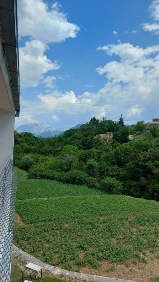 Apartman Nature Zvecanje Exterior photo