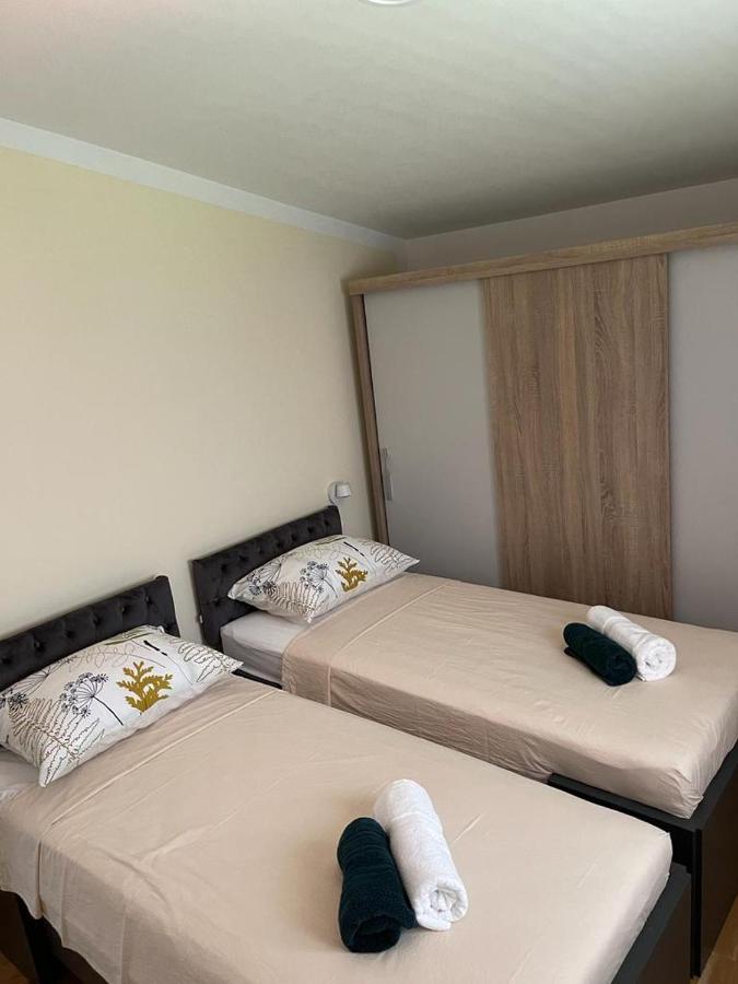 Apartman Nature Zvecanje Exterior photo